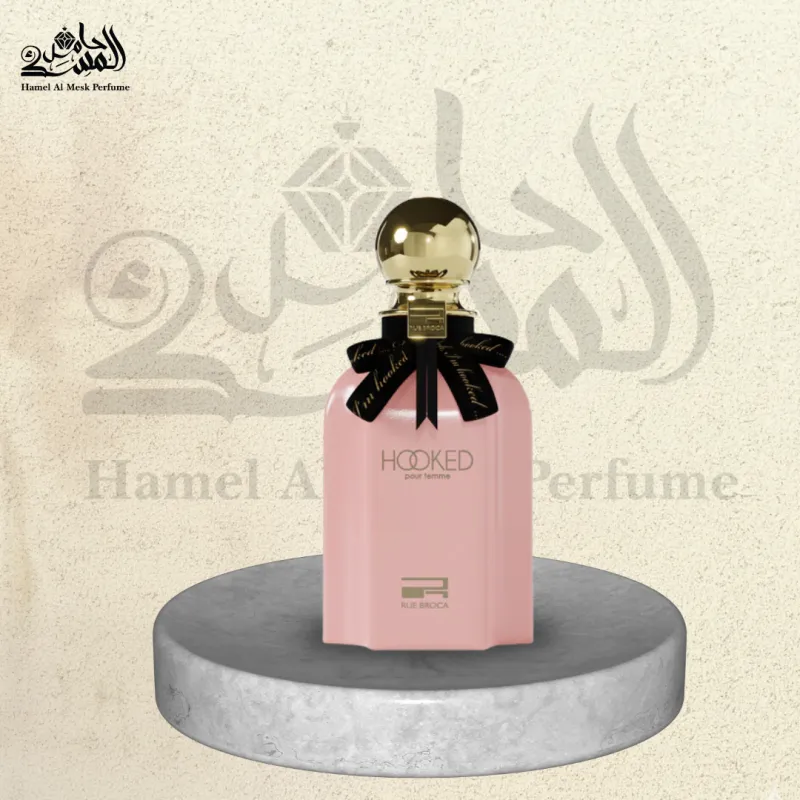 Hooked Pour Femme